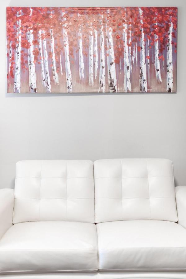 Entire 2 Bedroom Apartment Uptown Waterloo - E1 Bagian luar foto